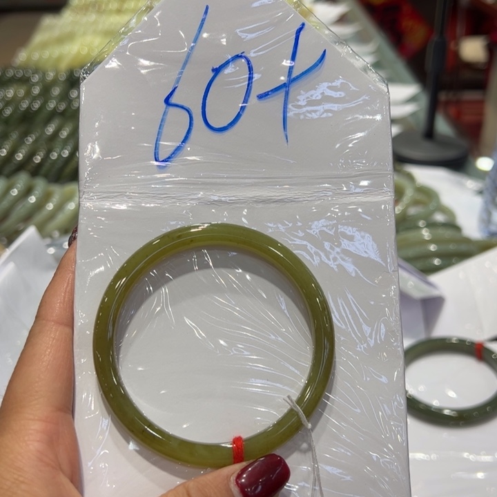 和田玉（糖玉）手镯未镶嵌金*