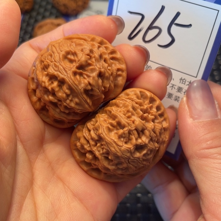 桃核吊坠43宫灯，265。。。。