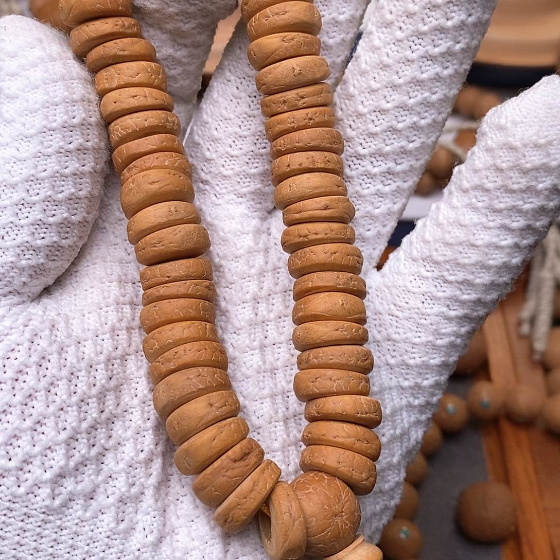 凤眼菩提手串光*羽药片