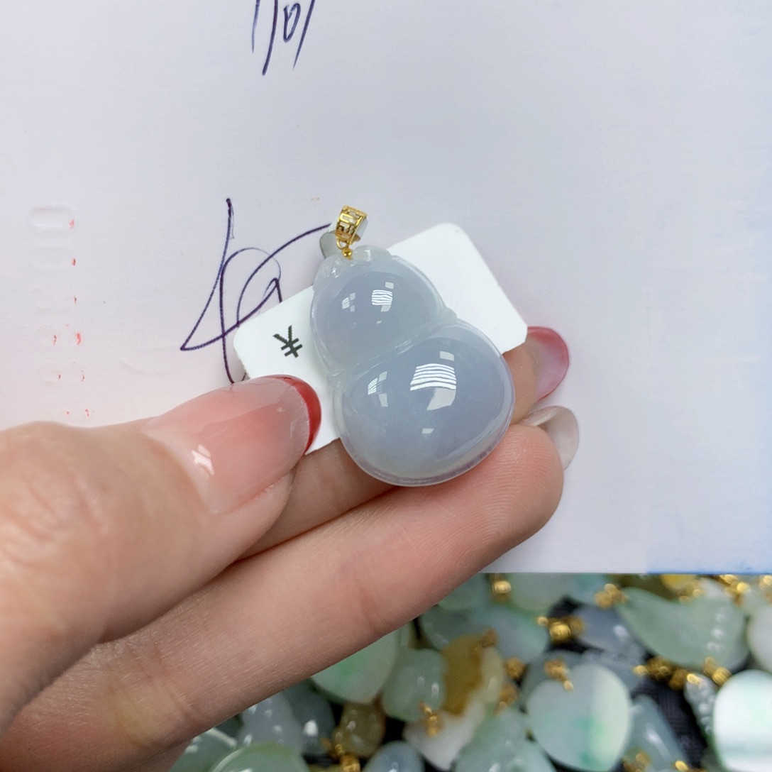 翡翠颈饰18K金镶嵌天然缅甸翡翠吊坠