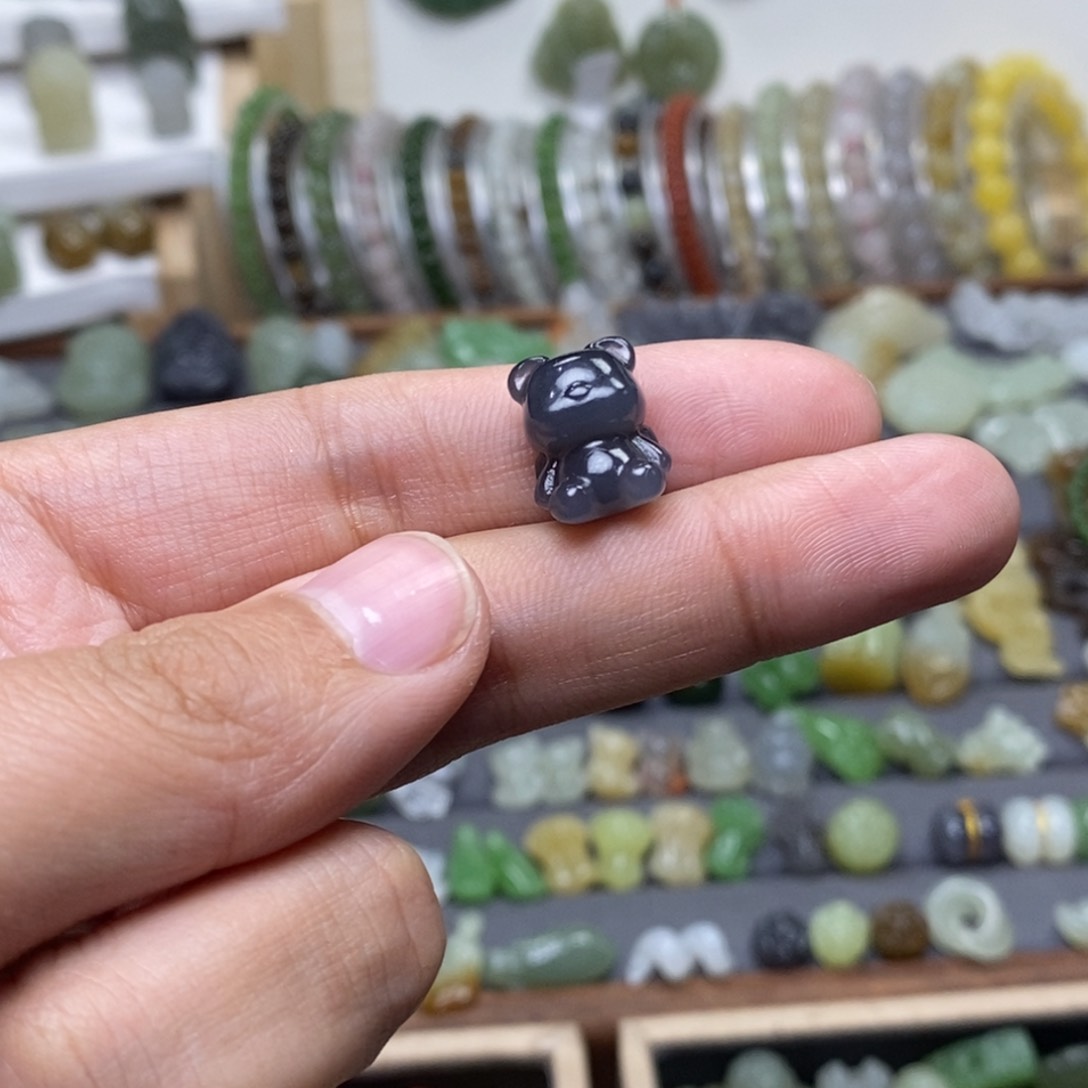 和田玉颈饰未镶嵌?***?