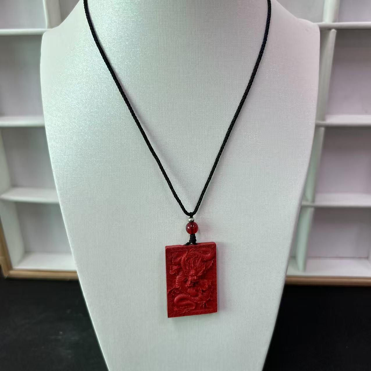 含辰砂工艺品朱砂龙牌套绳（多样性发一件）