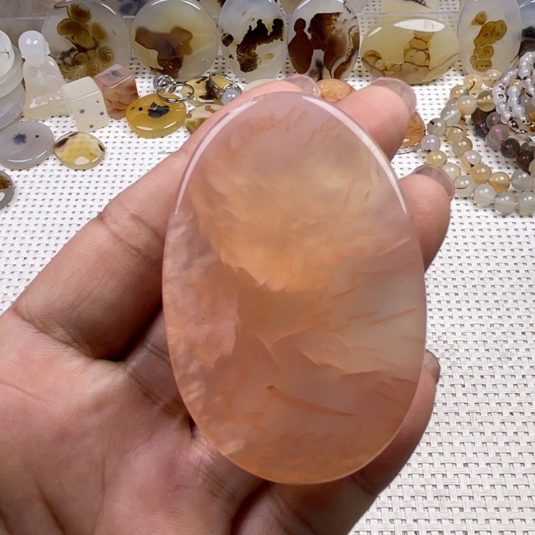 玛瑙/玉髓未镶嵌颈饰