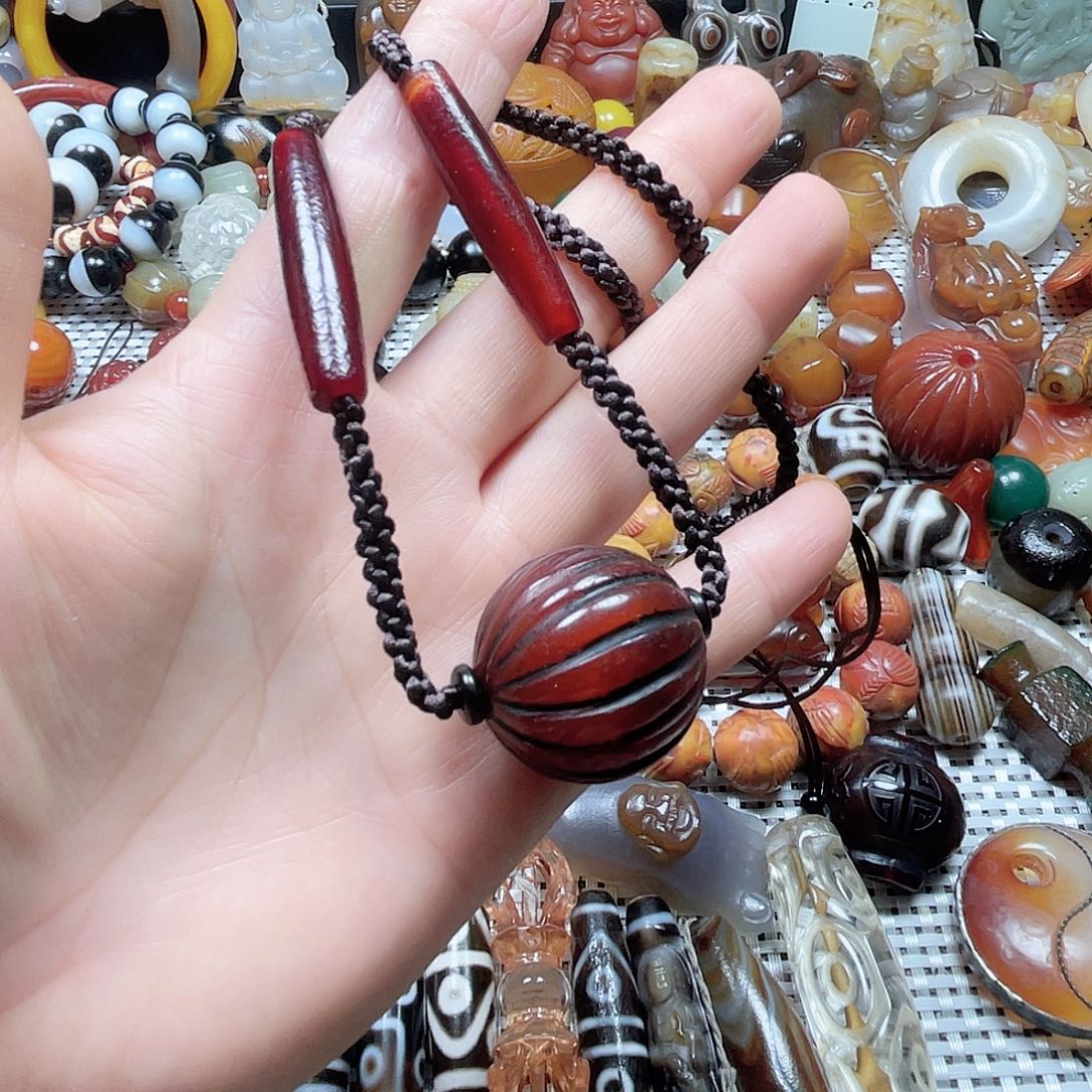 玛瑙/玉髓挂件未镶嵌