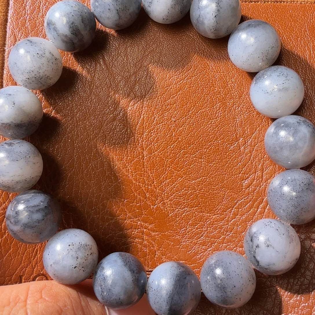 太***干和田玉未镶嵌手串