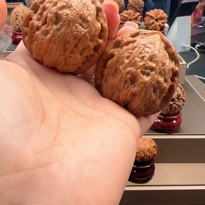 文玩核桃把件44 穿山甲 z-007