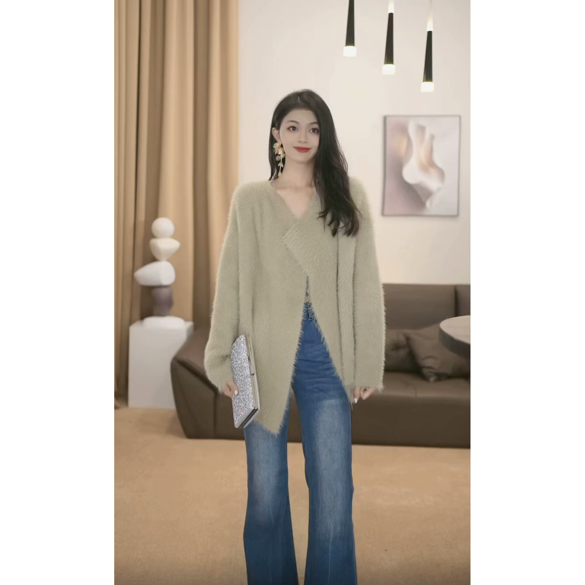 TOLEX2025新款手工时尚珠手提盒子百搭真皮女包黑色白色