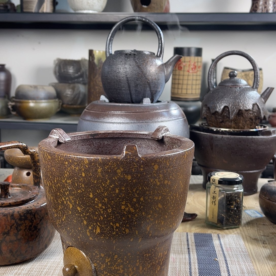 紫砂粗陶实用砂锅