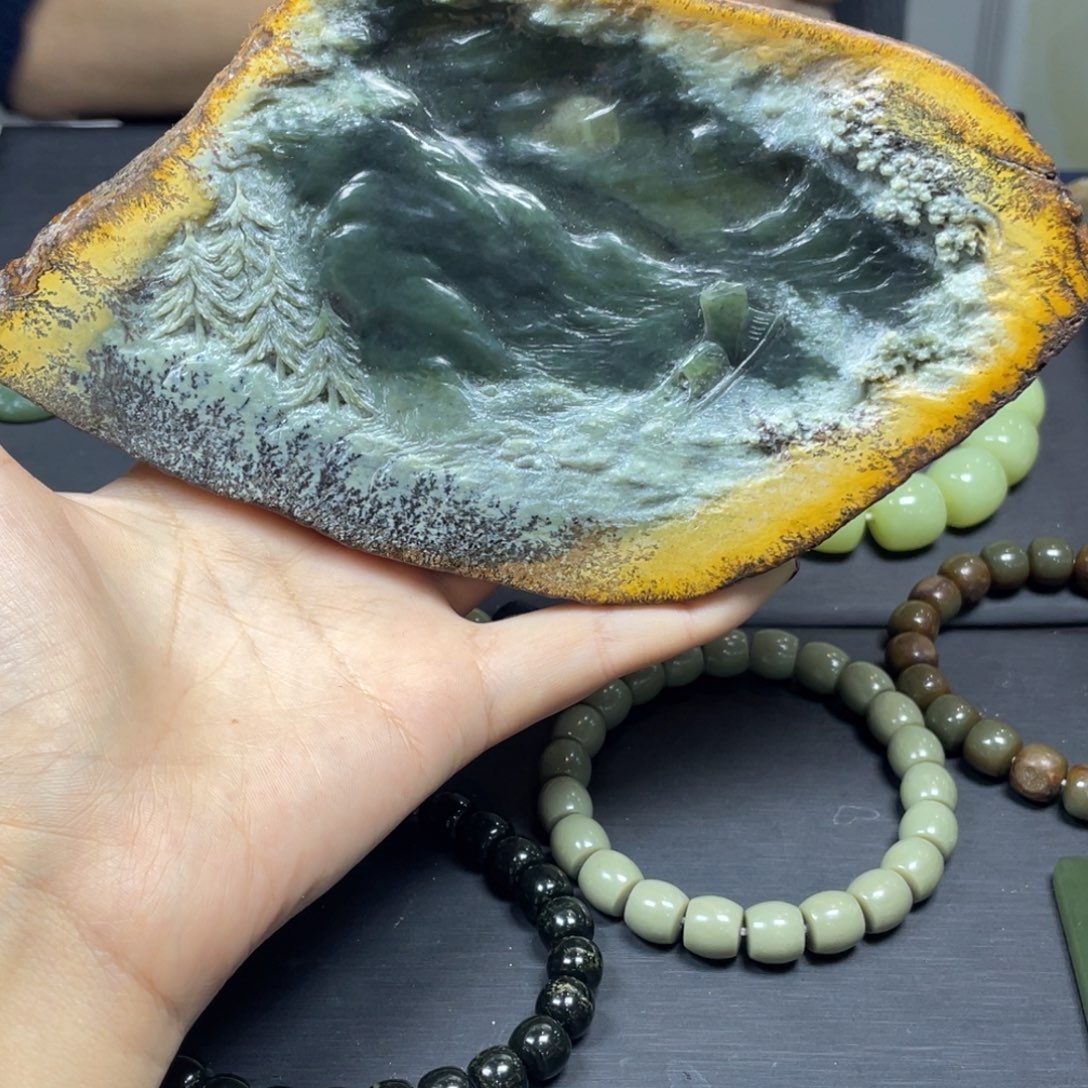 岫岩老玉（透闪石质玉）手链未镶嵌