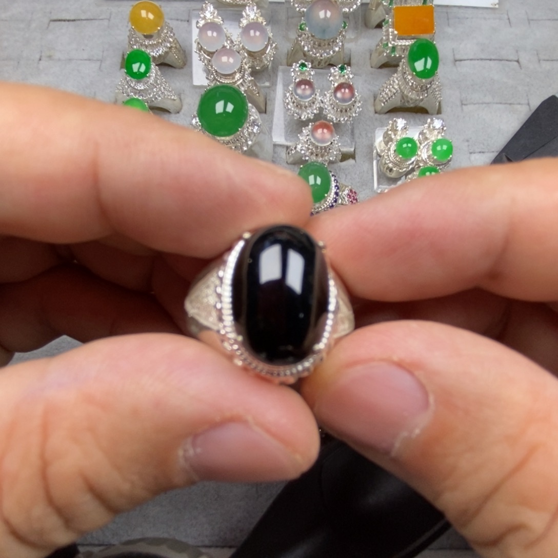 未镶嵌定制翡翠墨翠