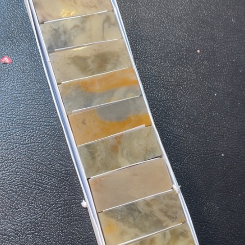 伊犁石印石瑕疵品一组10个2.0*2.0*5.0