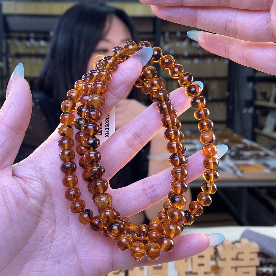 琥珀裸石未镶嵌8m金珀