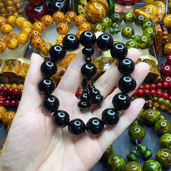 松木琥珀木文玩手串