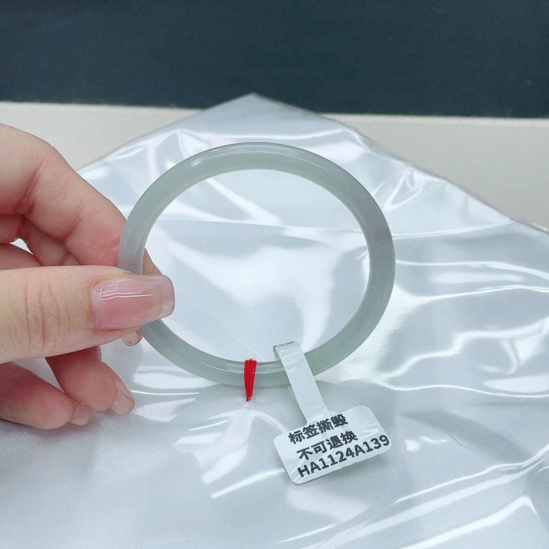 翡翠手镯未镶嵌圆54.4