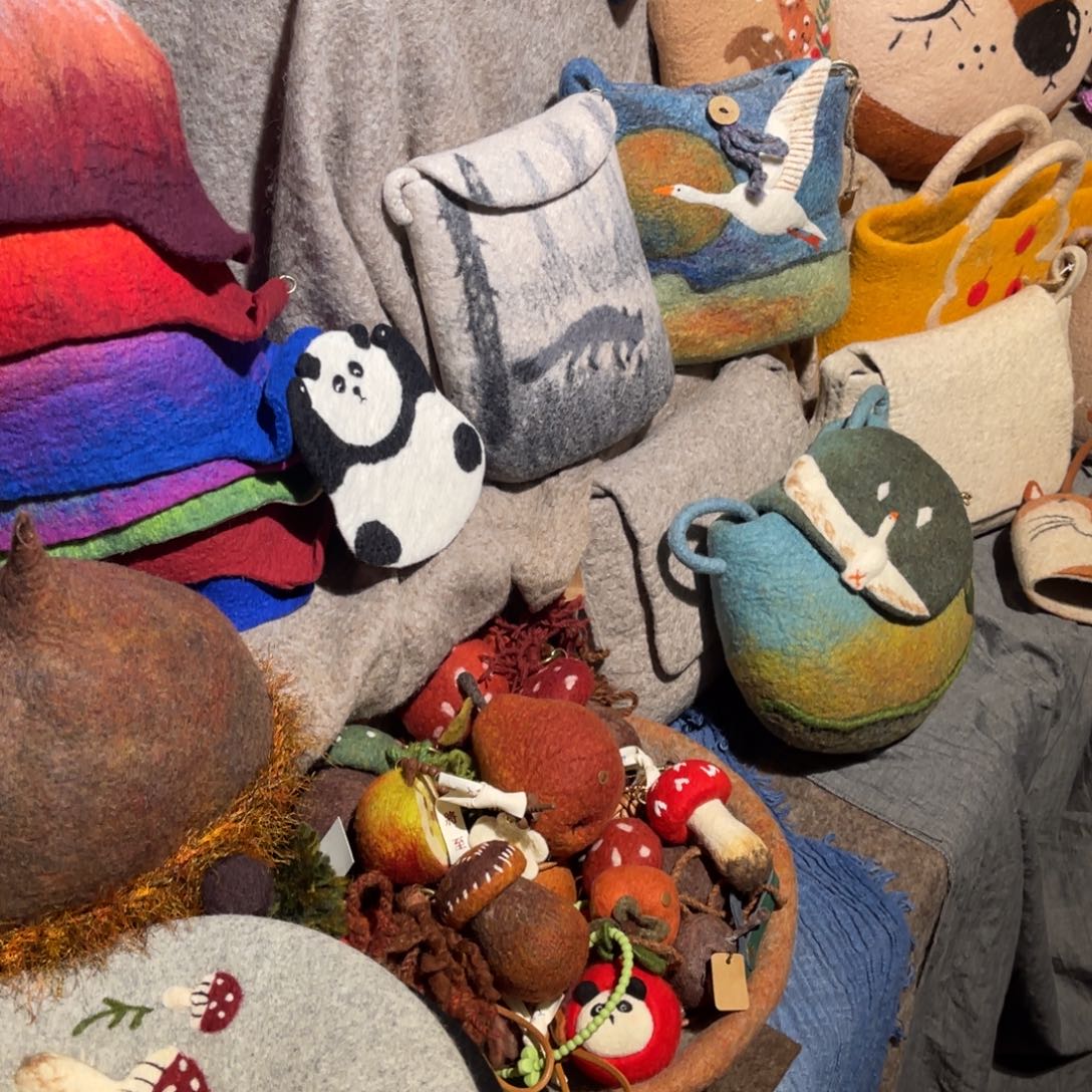 陶瓷哈哈哈哈哈哈哈