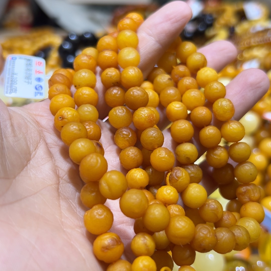 琥珀珠宝奇石未镶嵌