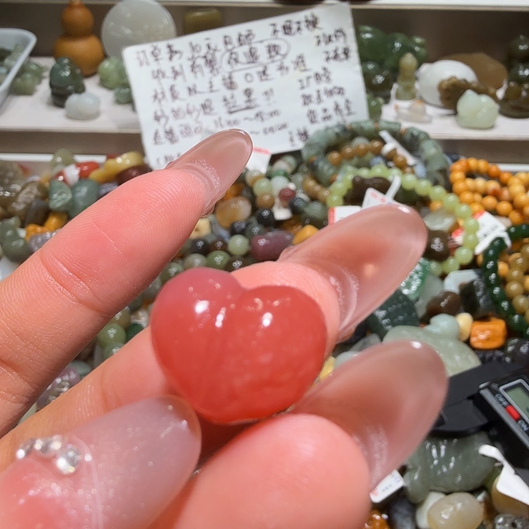 和田玉未镶嵌珠宝奇石