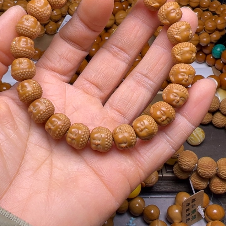 吊坠橄榄核聚宝盆