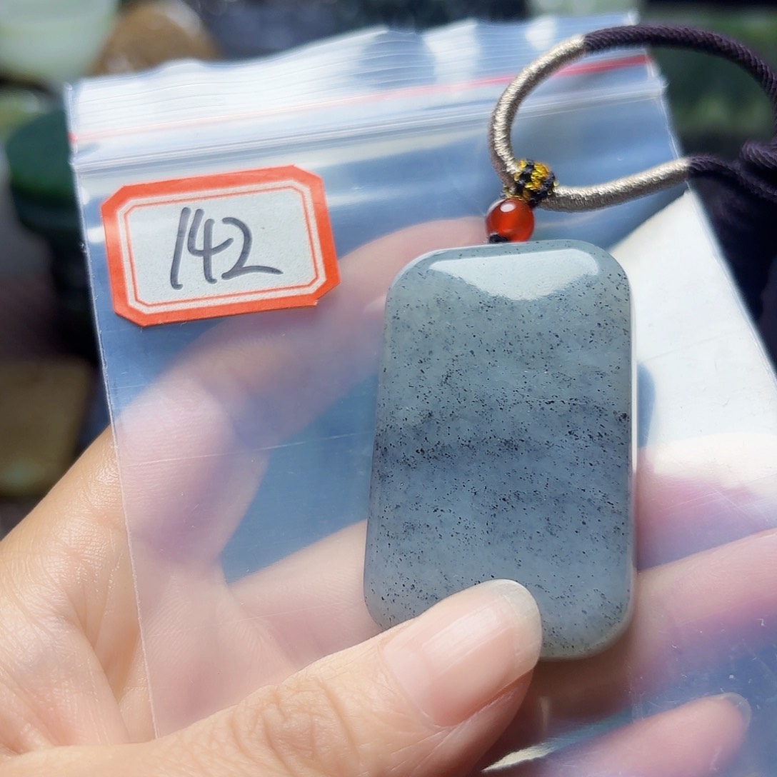 和田玉未镶嵌珠宝半成品