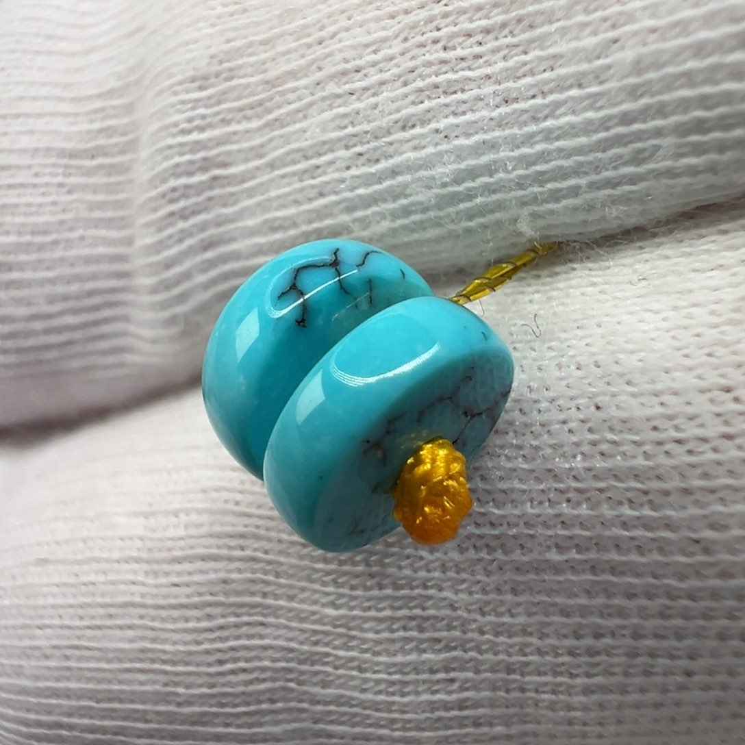 绿松石配饰未镶嵌