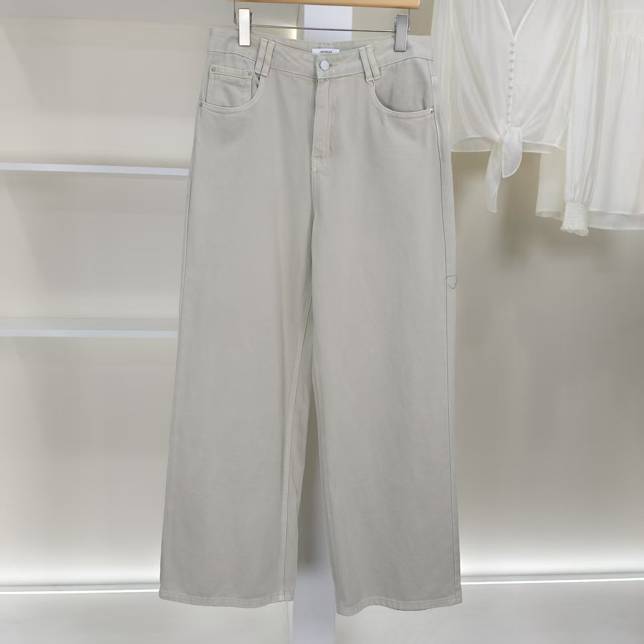 麦迪尚品 设计师系列 5052524简约时尚阔腿牛仔裤春季女专柜撤柜