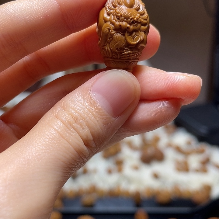 吊坠橄榄核貔貅 三通