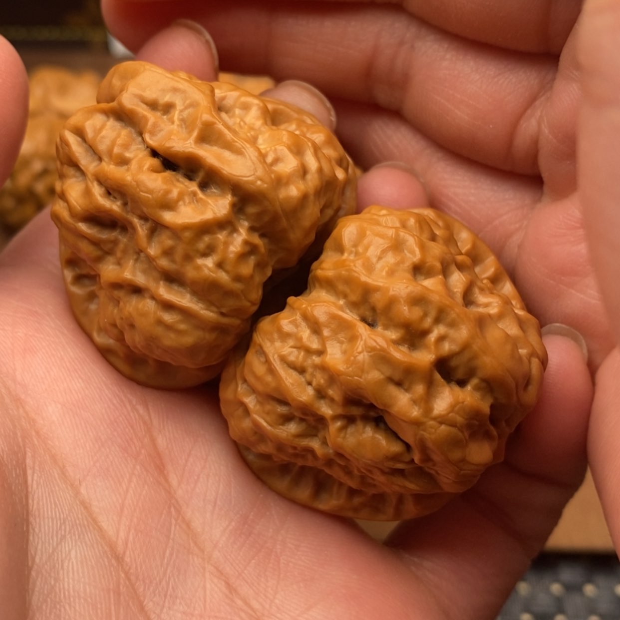【闪购商品】文玩核桃把件开背肌肉蛙边39左右