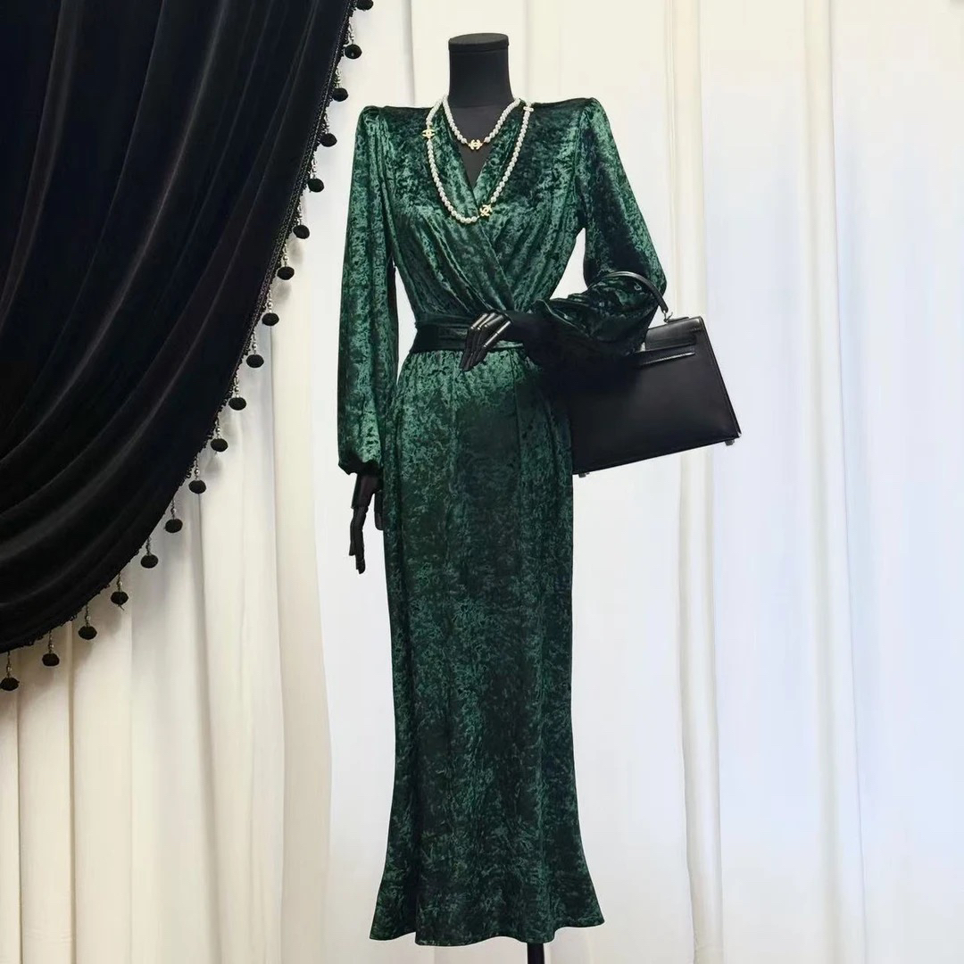 2025秋冬新款欧式法式纯色长袖收腰显瘦气质过膝长款连衣裙