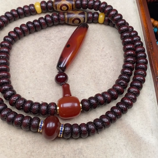 吊坠星月菩提开**乐