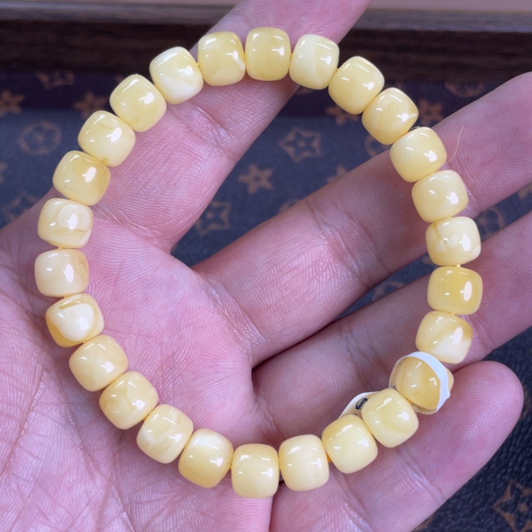 琥珀裸石未镶嵌5110000000