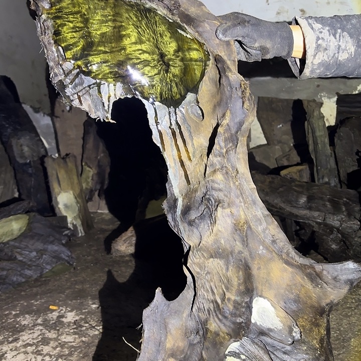 4***1乌木金丝楠摆件毛料