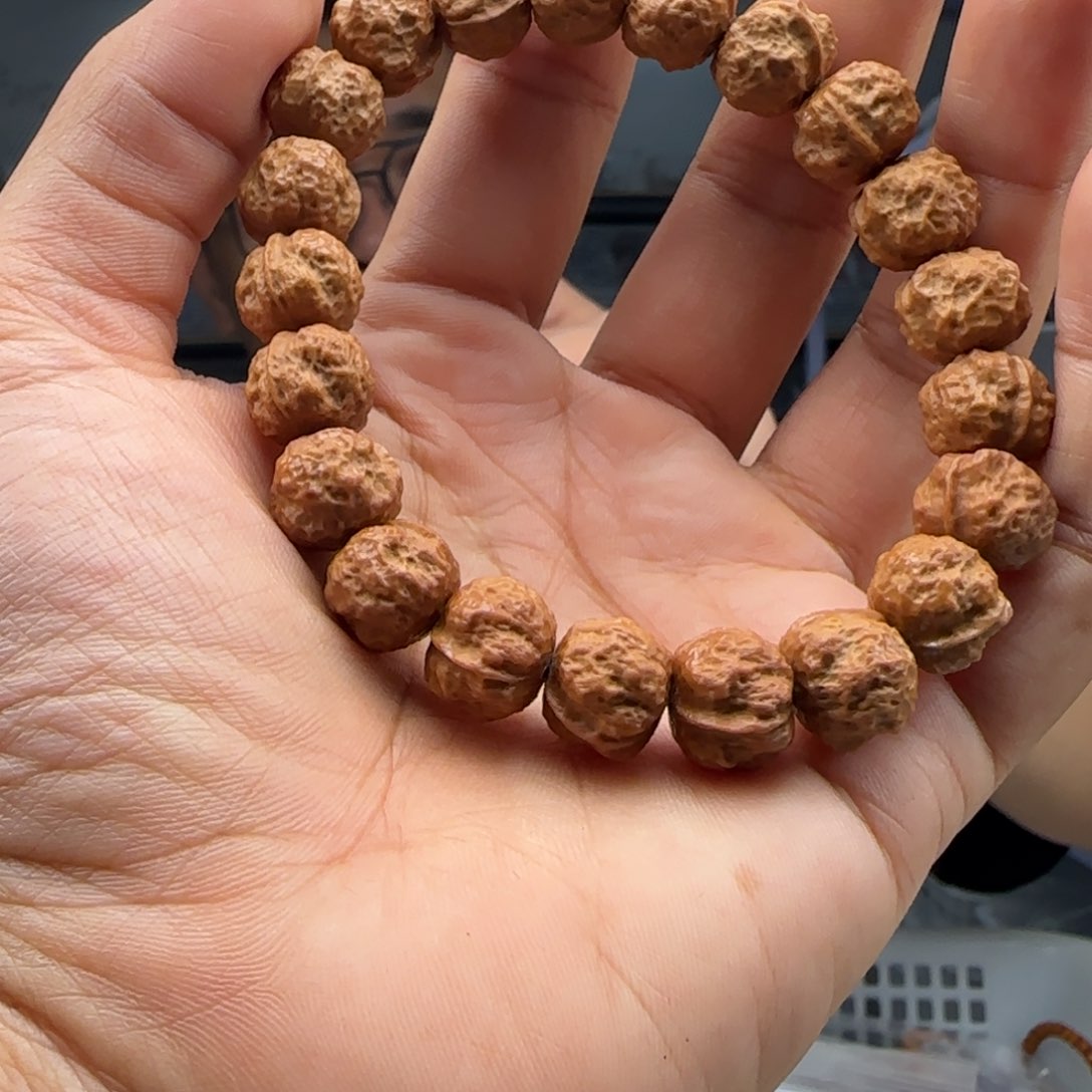 猴头核桃吊坠猴头手窜