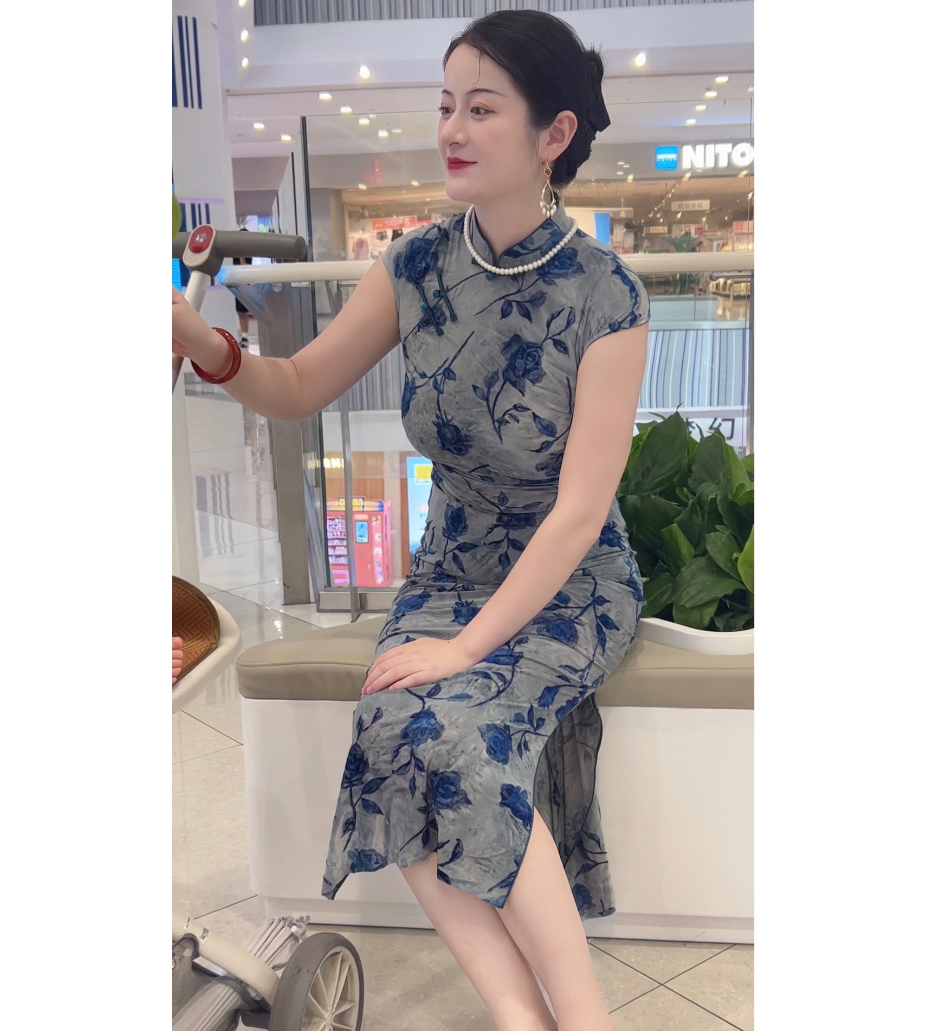 2025新款蓝色旗袍女新中式改良连衣裙大码有弹力修身日常长旗袍