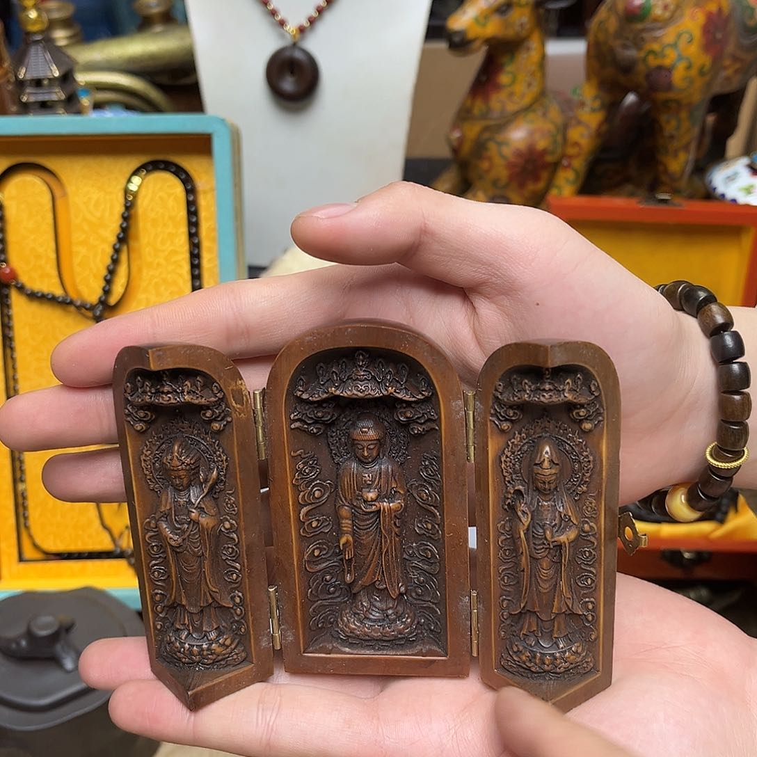 大叶紫檀（黑酸枝木类）