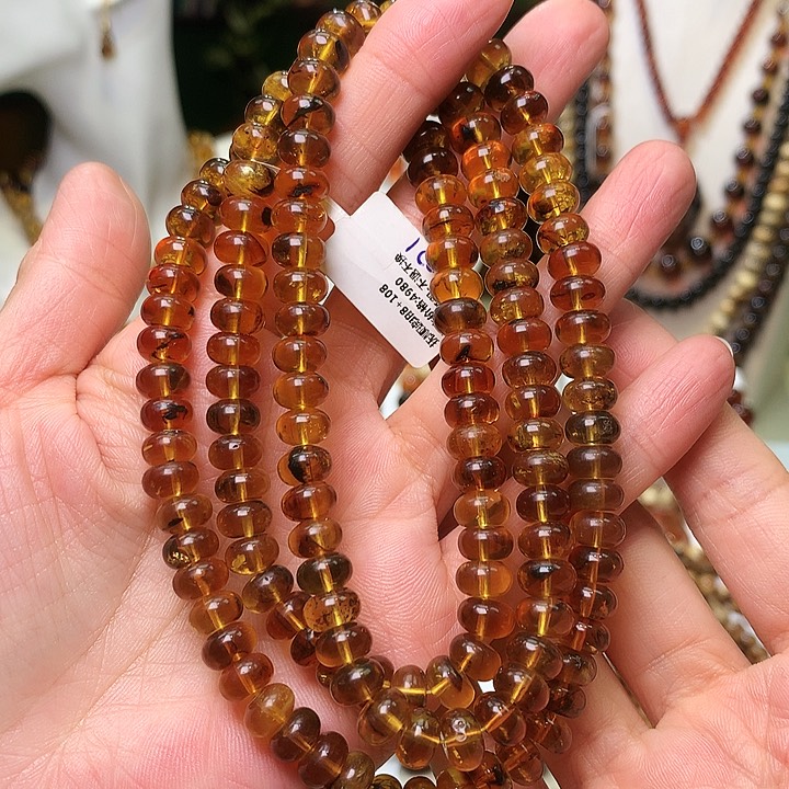 琥珀裸石未镶嵌抚顺琥珀