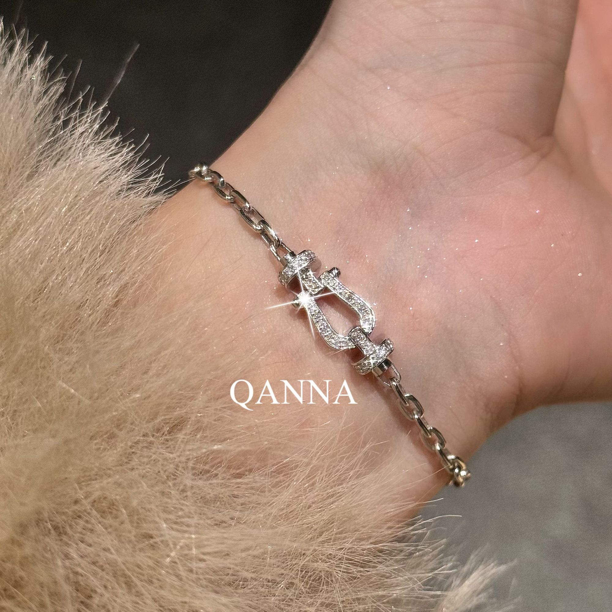 QANNA【满钻马蹄】【航海扣  设计款】欧美风经典时尚情侣钻石手链AF