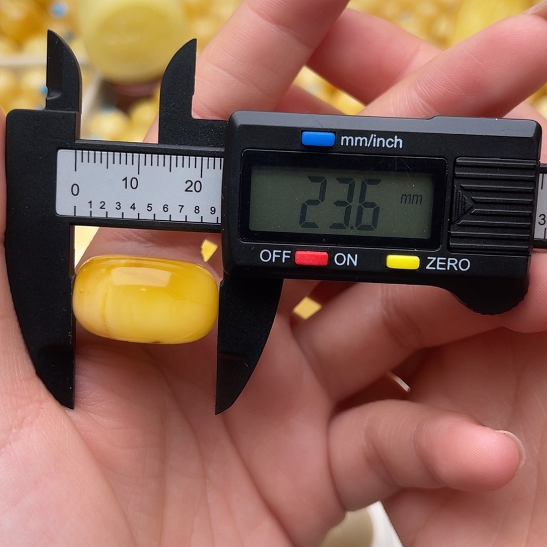 琥珀未镶嵌裸石蜜蜡墩子梦瑕疵