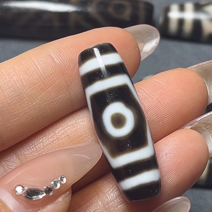 玛瑙/玉髓颈饰未镶嵌净*