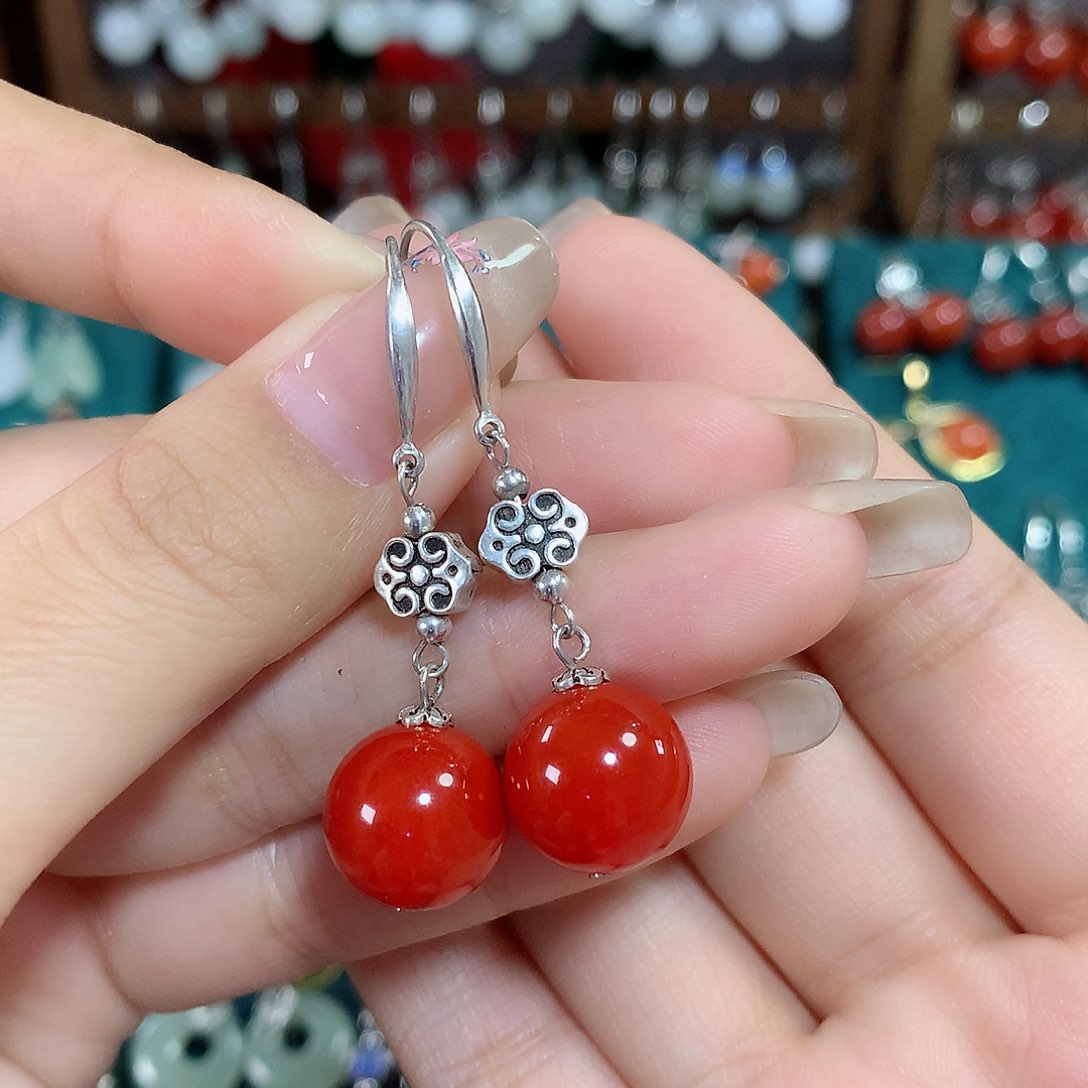 玛瑙/玉髓耳饰银S925镶嵌天然红玛瑙12mm左右（锦红）