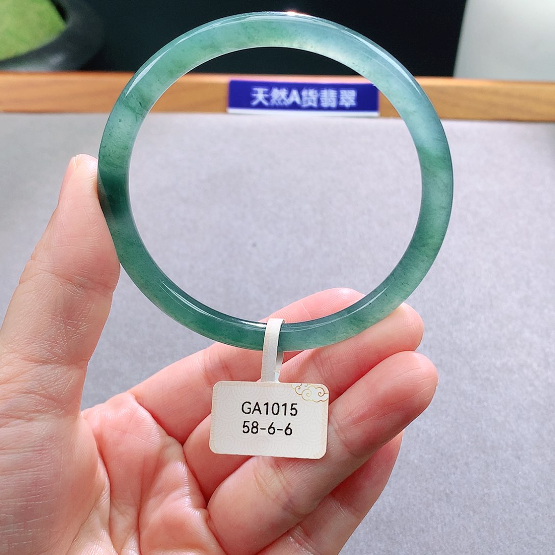 未镶嵌手镯翡翠天然翡翠手镯a货