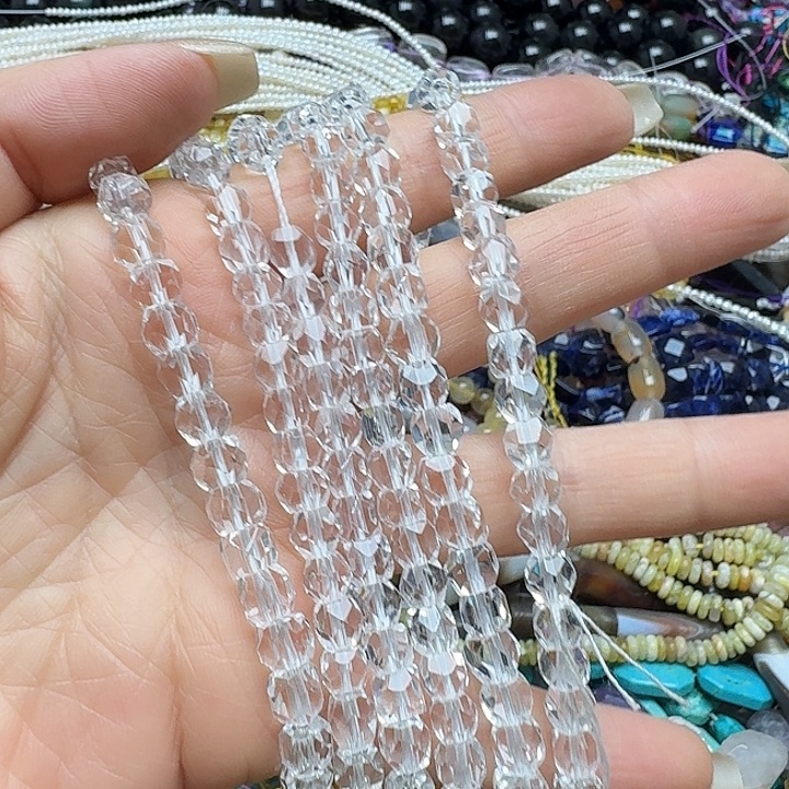 玛瑙/玉髓未镶嵌珠宝半成品一条6m切面白水晶隔珠