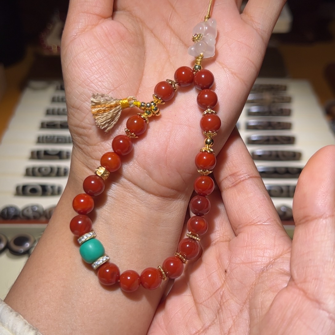 玛瑙/玉髓颈饰未镶嵌