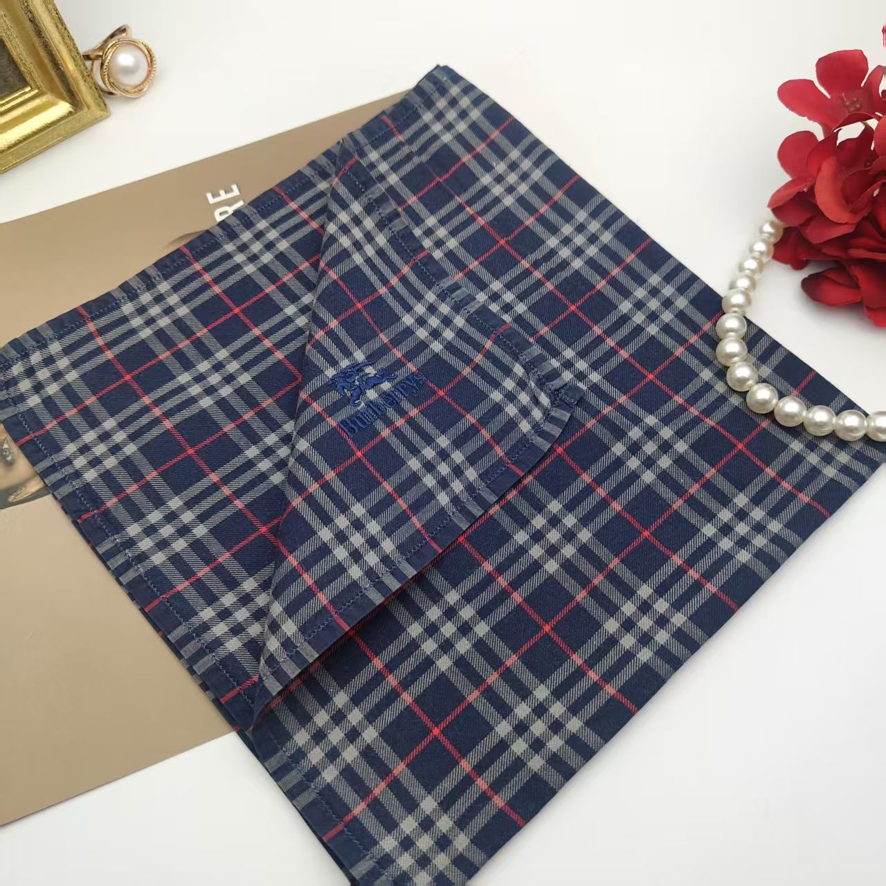 99新 BURBERRY/博柏利 海囤/巴宝莉/丝巾/YY05692