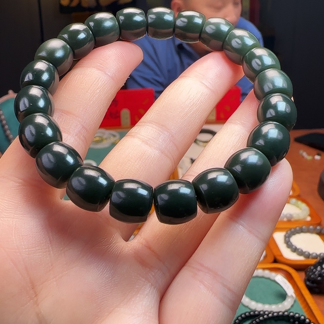 和田玉未镶嵌手链