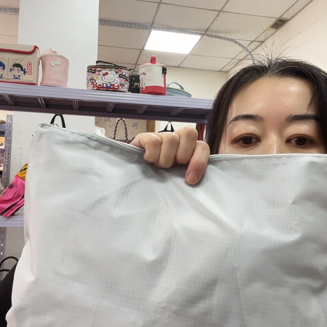 化妆包等各种产品