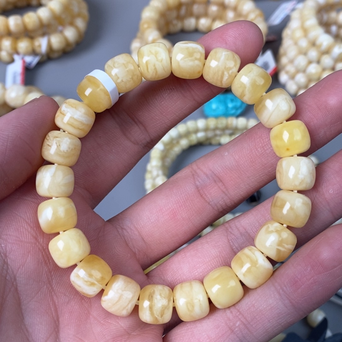 琥珀珠宝奇石未镶嵌10.5mm