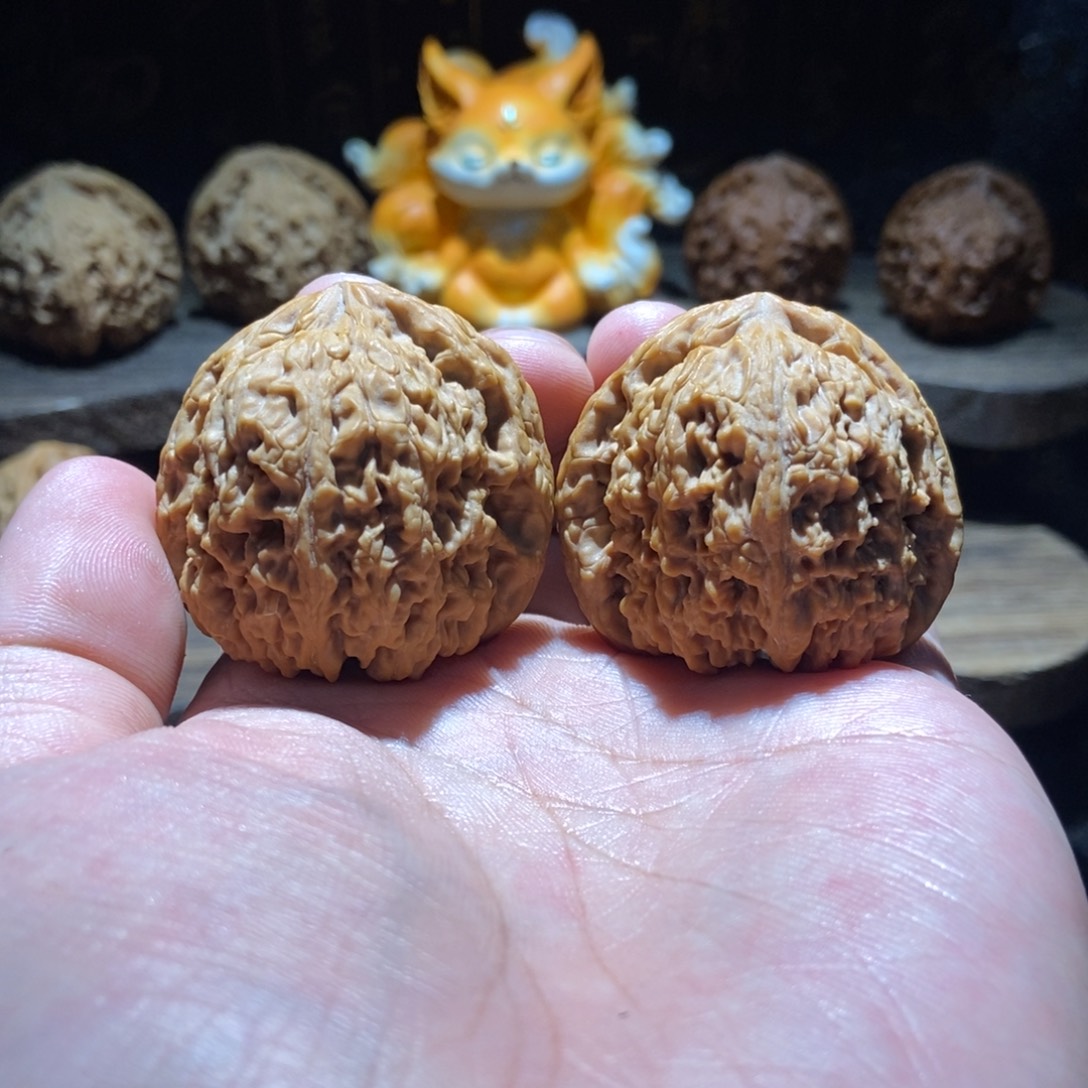 再***把文玩核桃把件涿鹿南将石