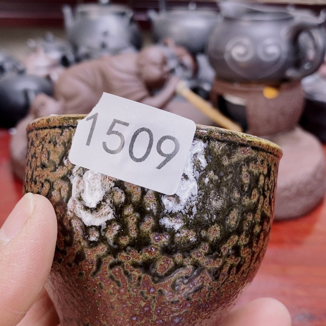 紫砂茶杯Tyiio567999990000