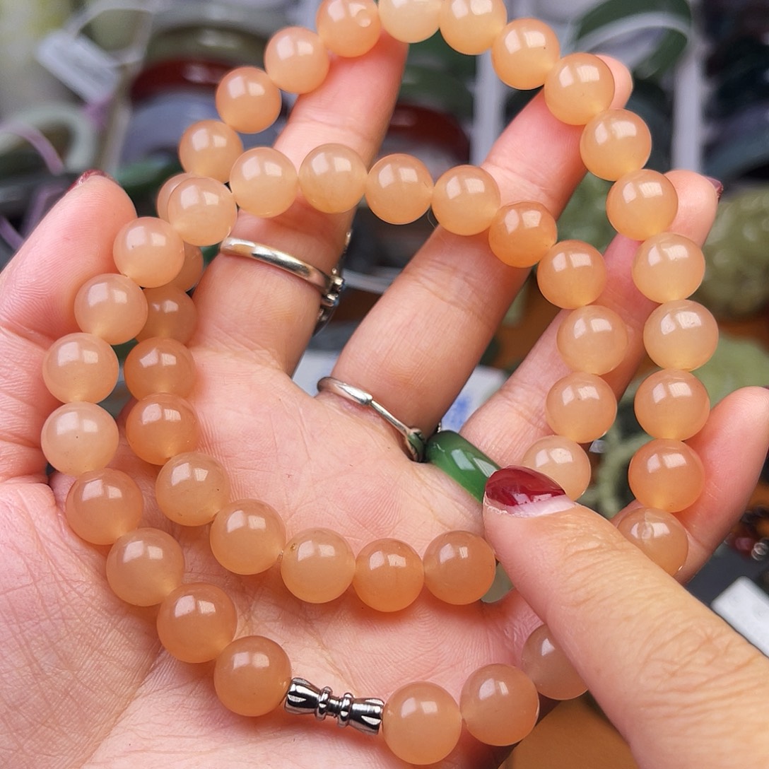 和田玉（糖玉）未镶嵌颈饰