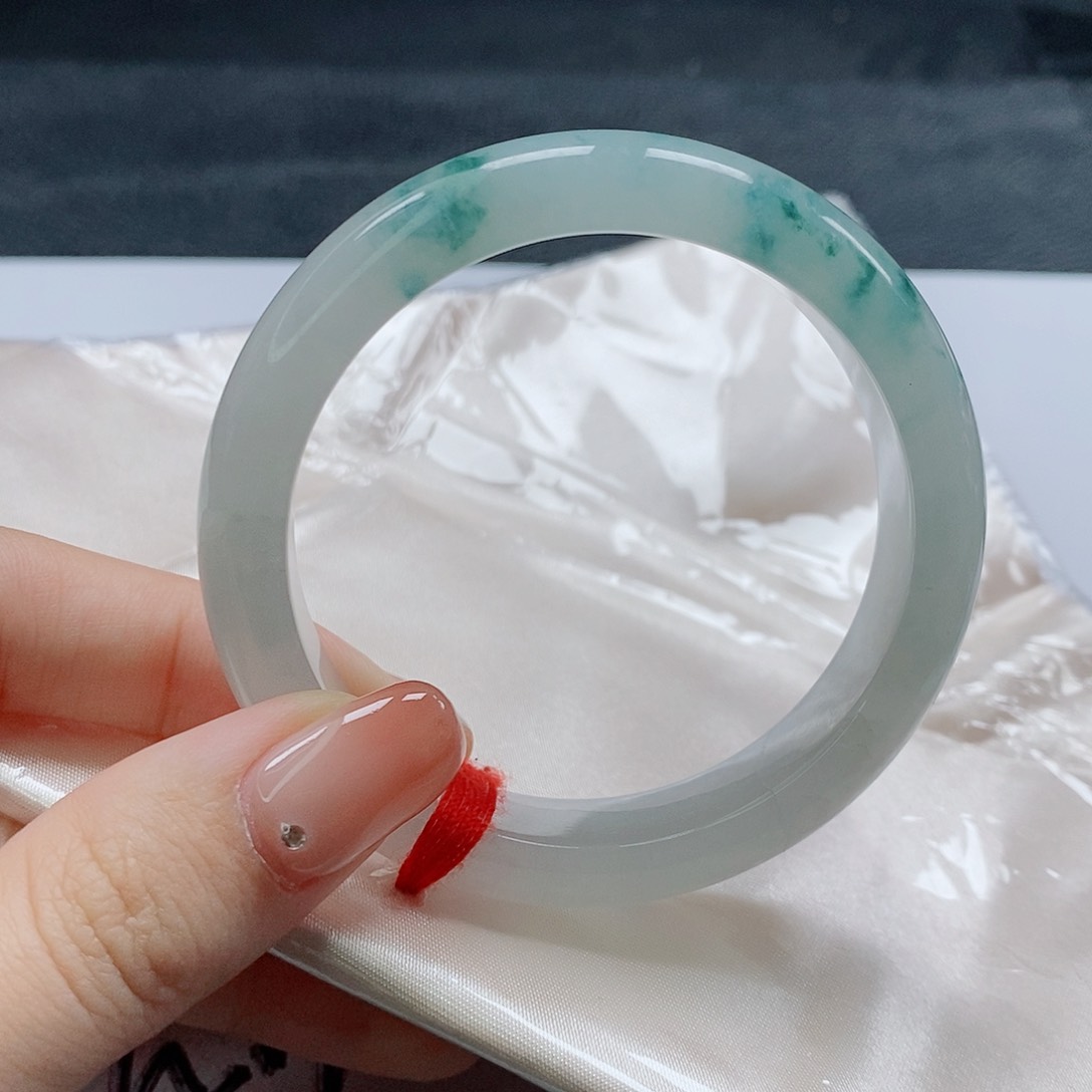 【闪购商品】未镶嵌手镯翡翠549号